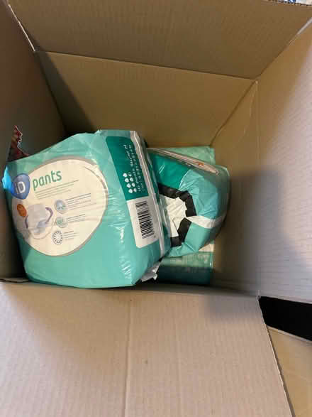 Photo of free Disposable pants for incontinence (SE24) #2