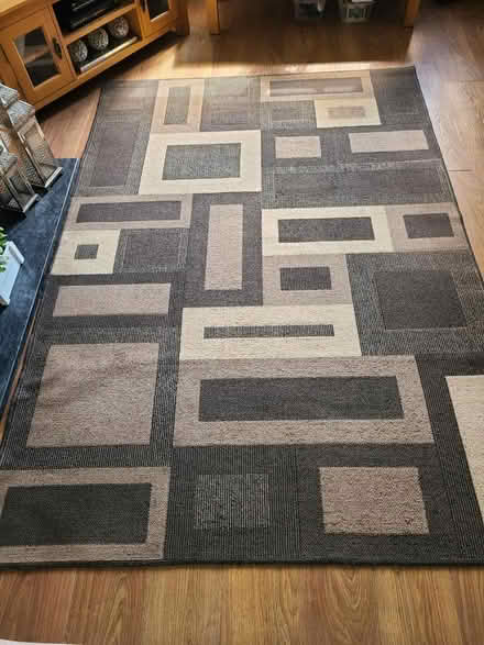 Photo of free Rug (Nottingham NG8) #1