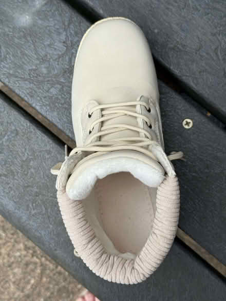 Photo of free Ladies walking boots (Nettleham near Lincoln Ln2 2tn) #3