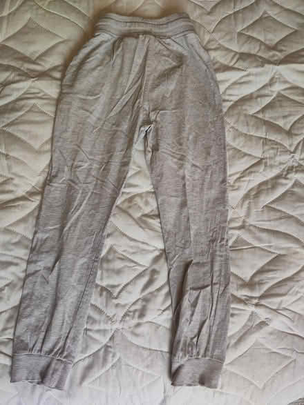 Photo of free H&M Kid's jogging bottoms 8-9yrs (L1 Liverpool City Centre) #3