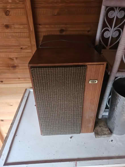 Photo of free Speakers (Glasgow G69) #1