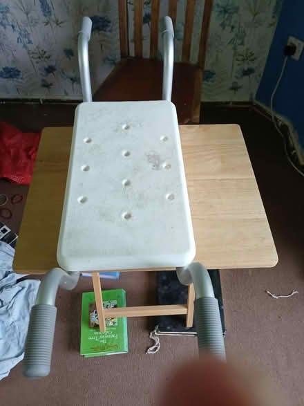 Photo of free Bath seat (Nantwich) #1