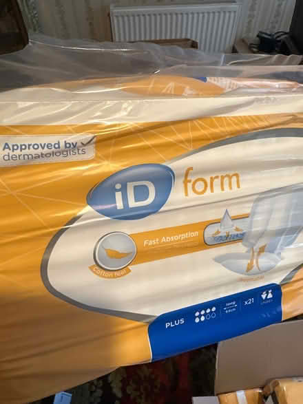Photo of free Disposable pads for incontinence (SE24) #1