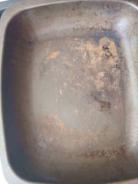 Photo of free Roasting tins & baking tray (Beaconsfield HP9) #3
