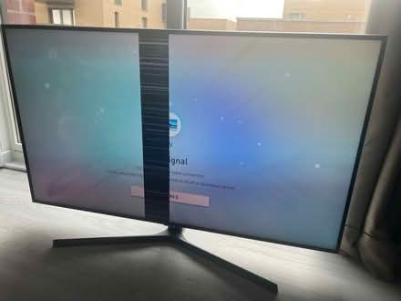 Photo of free Samsung 55" UE55NU7400U (Nw9) #2