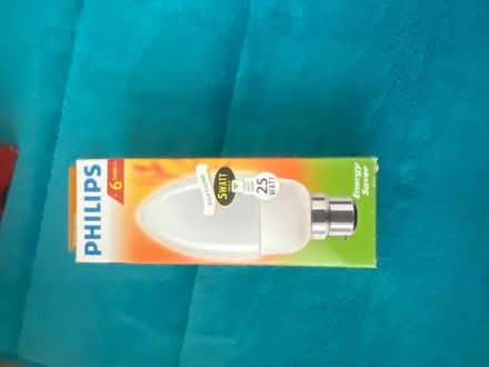 Photo of free One 25 watt bayonet fitting pearl candle bulb (Kingsway) #1