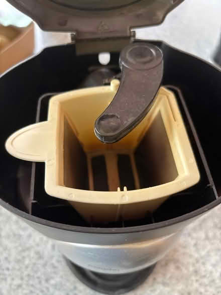 Photo of free Coffee maker (Seaside BN22) #4