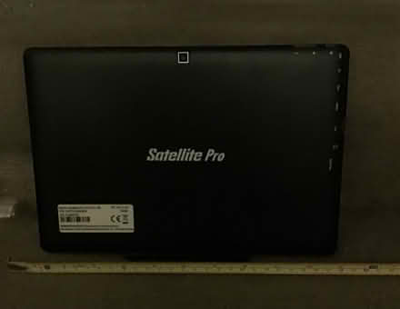 Photo of free Tablet Satellite Pro (Silverhill TN37) #1
