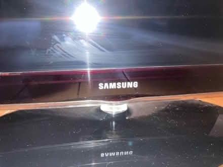 Photo of free 32inch Samsung TV - faulty (Tooting, SW16) #4