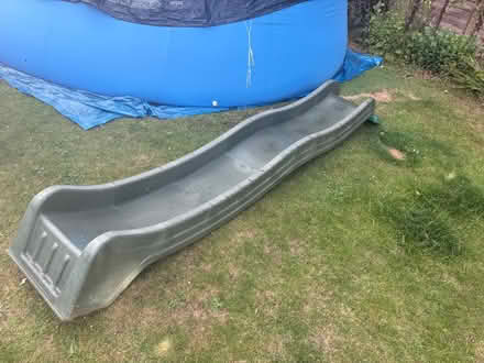 Photo of free Creative playthings slide from Williamsburg tower frame (Radnage HP14) #1