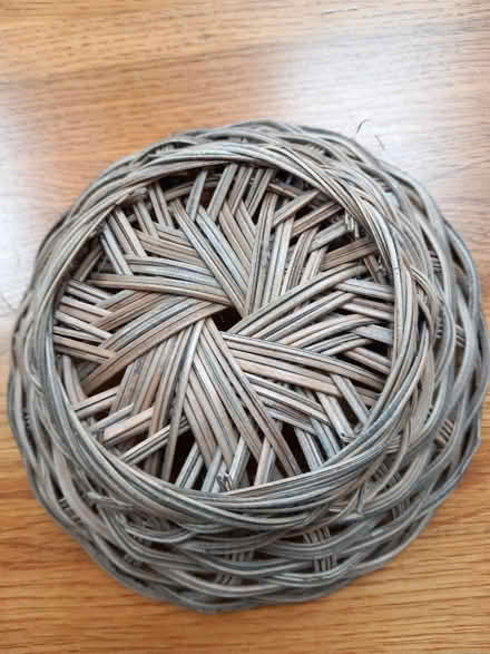 Photo of free Small wicker basket (New Malden KT3) #2