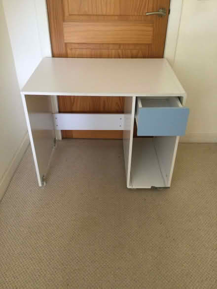 Photo of free Drawers and Desk (Bridge of Allan FK9) #2