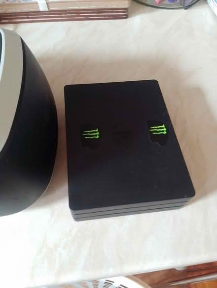 Photo of free PS4 vr1 headset (Yorkshire) #2