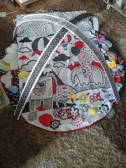 Photo of free Baby activity mat by kinder. (Wrenbury CW5) #4