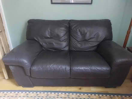 Photo of free Small brown leather sofa (Ladywell SE4) #1
