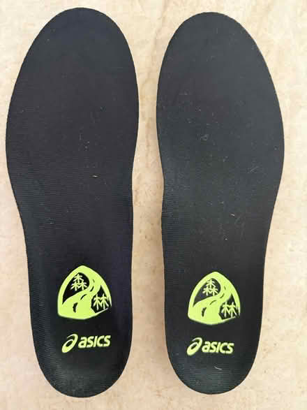 Photo of free sports shoe liner - size 8 women (Cupertino) #4