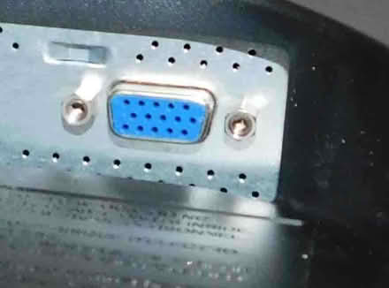 Photo of free LG Flatron 47cm Computer Monitor (Grays RM17) #2