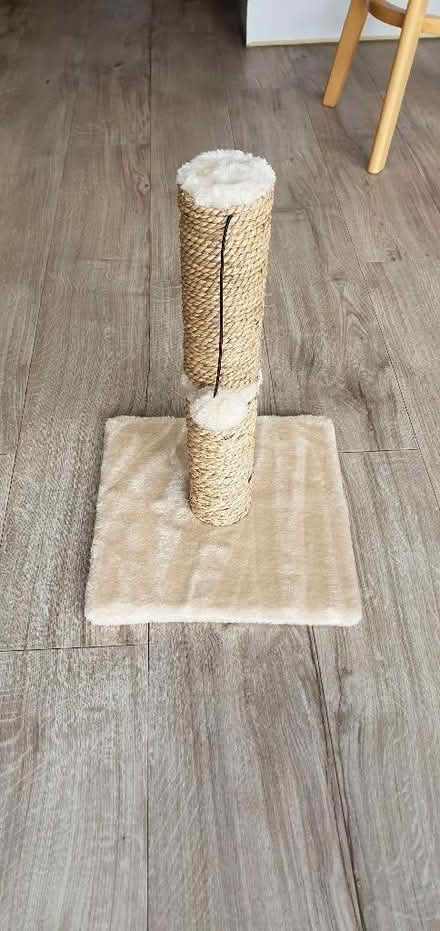 Photo of free Cat scratching post (Jersey Farm AL4) #1