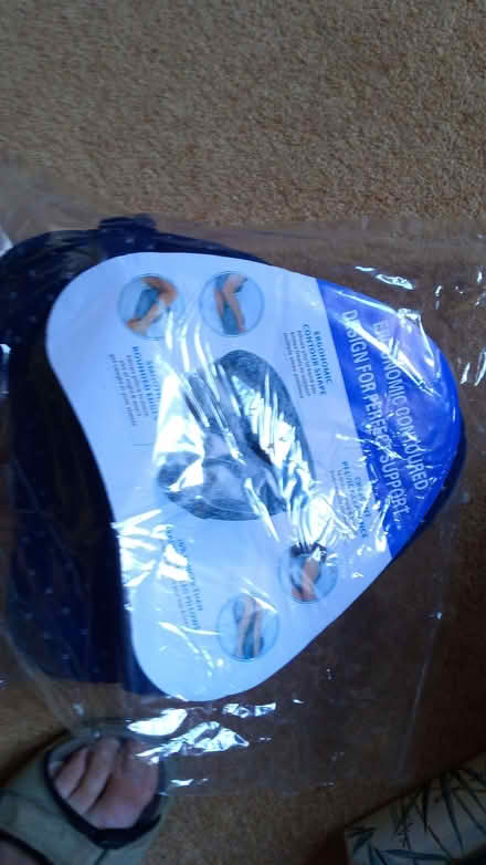 Photo of free Sameo leg pillow (Stainton CA11) #1