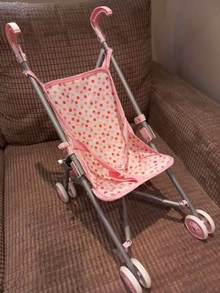 Photo of free Dolls pram and buggy (Kenn Road BS21) #2