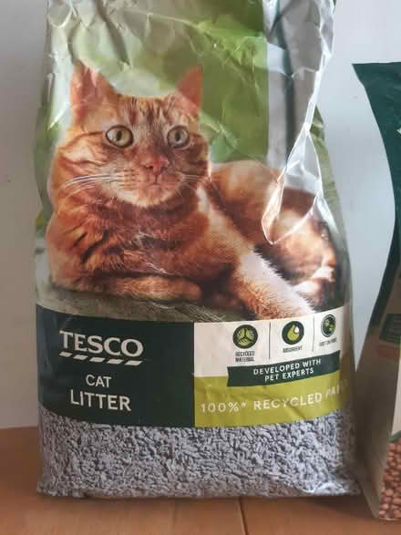 Photo of free Cat food kibbles & litter (Shortstown MK42) #2