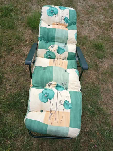 Photo of free Reclining Garden Chair (New Mill HP23) #3