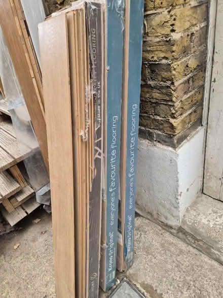 Photo of free Floor (Streatham SW16) #2