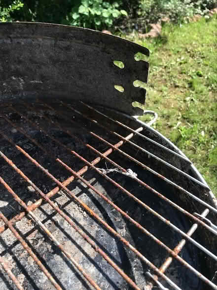 Photo of free Charcoal bbq (Blagdon BS40) #3