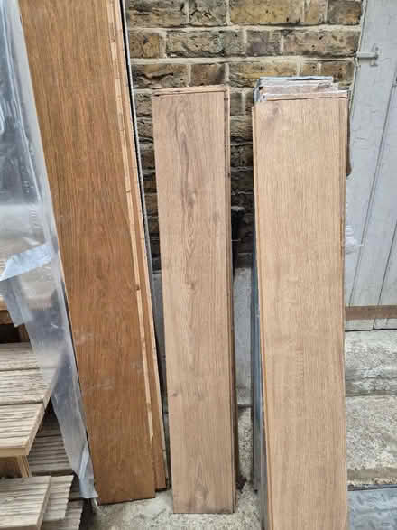 Photo of free Floor (Streatham SW16) #1