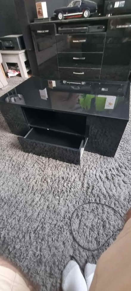Photo of free Black gloss coffee table (New addington) #3