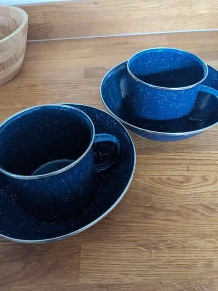 Photo of free 2x enamel camping mugs and bowls (Port Sunlight CH62) #1