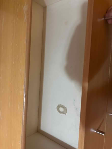 Photo of free Chest of drawers (Wynford road N1) #3