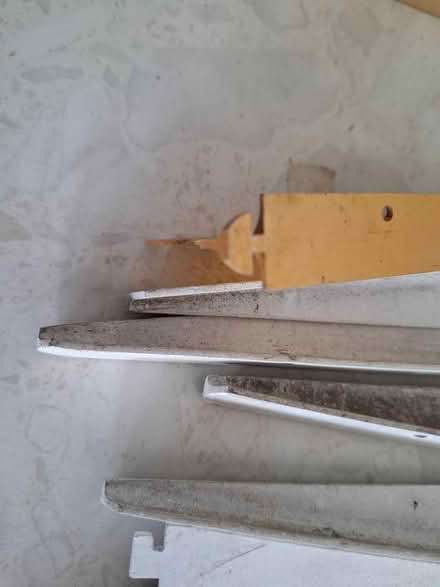 Photo of free Shelf supports (stroud GL5, near college) #2