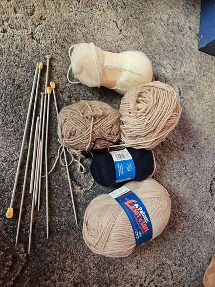 Photo of free Knitting Supplies (Riddlesdown CR8) #1