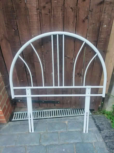 Photo of free Headboard (Old Windsor SL4) #1
