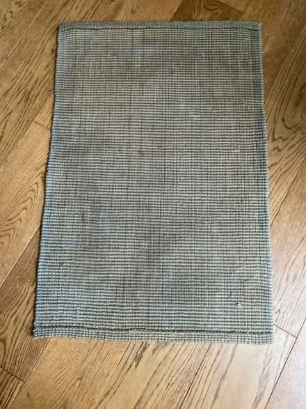 Photo of free Small sisal mat (TW1 St Margaret’s) #2