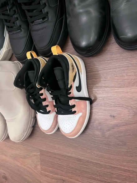Photo of free Mix of men’s and women’s Shoes (Chelmsford CM2) #2