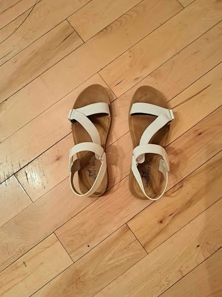 Photo of free white sandals (Little Italy) #1