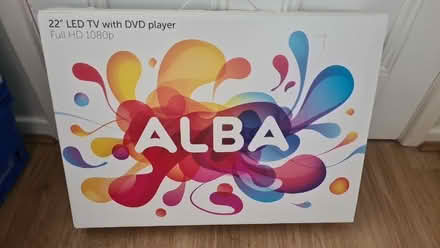 Photo of free V Small "dumb" TV, HDMI, SCART, DVD (Newtown, Disley SK12) #1