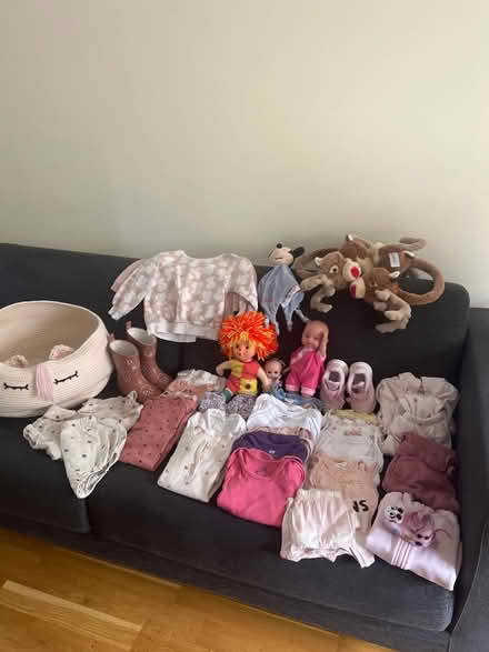 Photo of free Girls clothing (SE11 5BE) #1