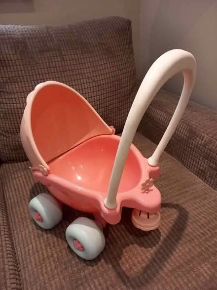 Photo of free Dolls pram and buggy (Kenn Road BS21) #1