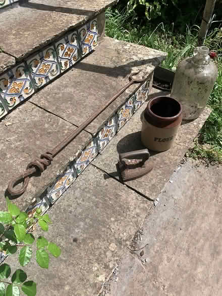 Photo of free Antiques (BA2) #1