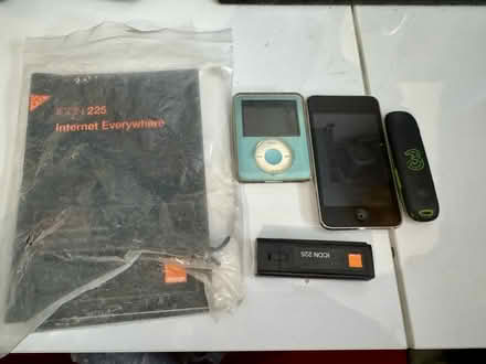 Photo of free iPods and USB WiFi Dongles (Clapham SW4) #1