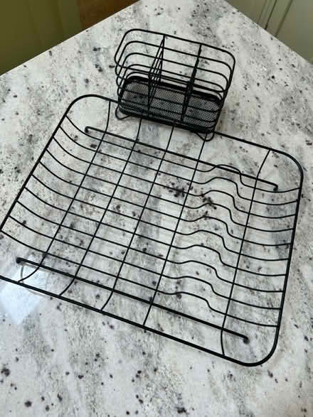 Photo of free Metal worktop drying rack (Near Kew Gardens, Richmond) #1