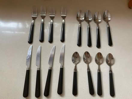 Photo of free 16 piece Cutlery Set with Holder (Barnsbury Street N1) #1