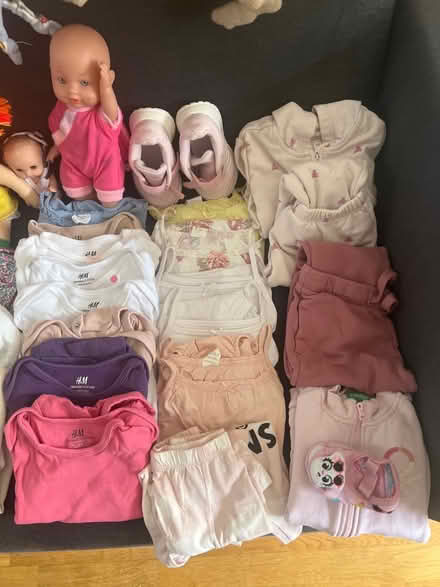 Photo of free Girls clothing (SE11 5BE) #2