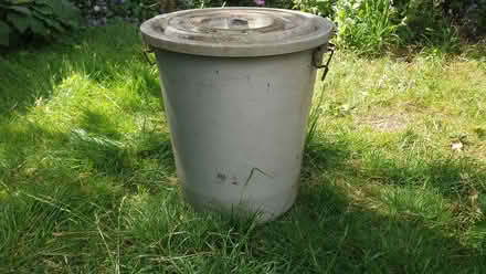 Photo of free wormery bin for composting (Hove Green BN3) #1