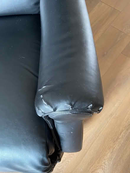 Photo of free Riser Recliner Chair (Hitchin Ninesprings.) #2