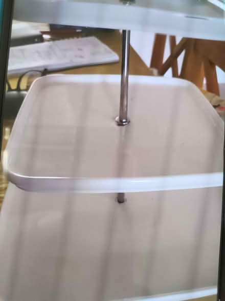 Photo of free 3 tiered porcelain cake stand (S266NA) #2