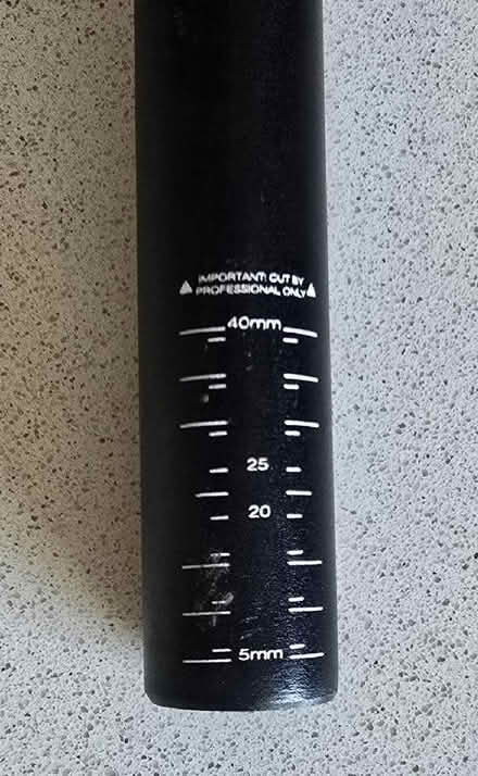 Photo of free Bontrager Mountain Bike Handlebar (Neat Enstone OX7) #1